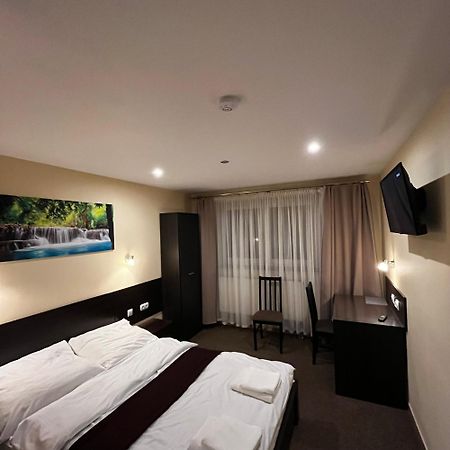 Valda House Hotel Rybie Ngoại thất bức ảnh