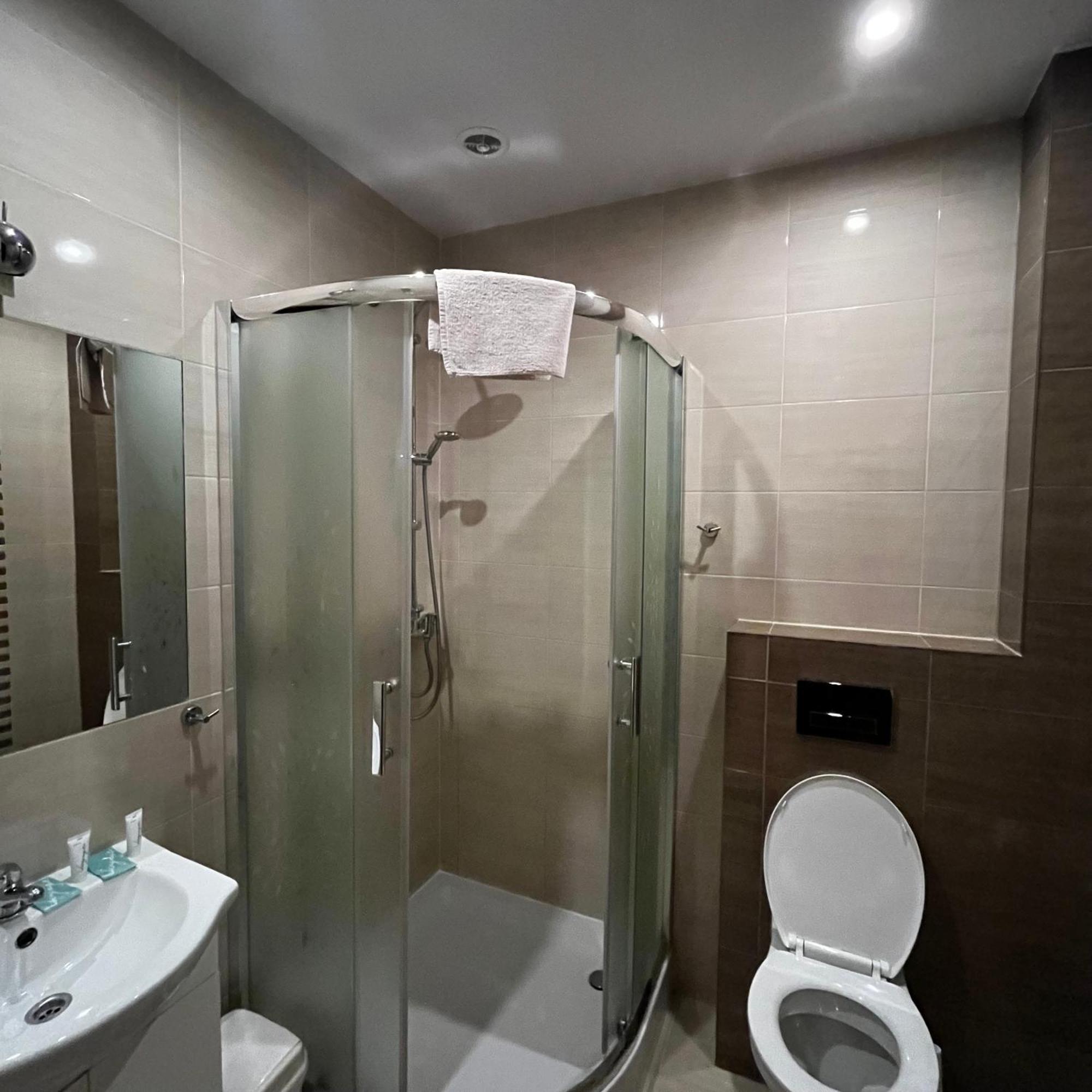 Valda House Hotel Rybie Ngoại thất bức ảnh